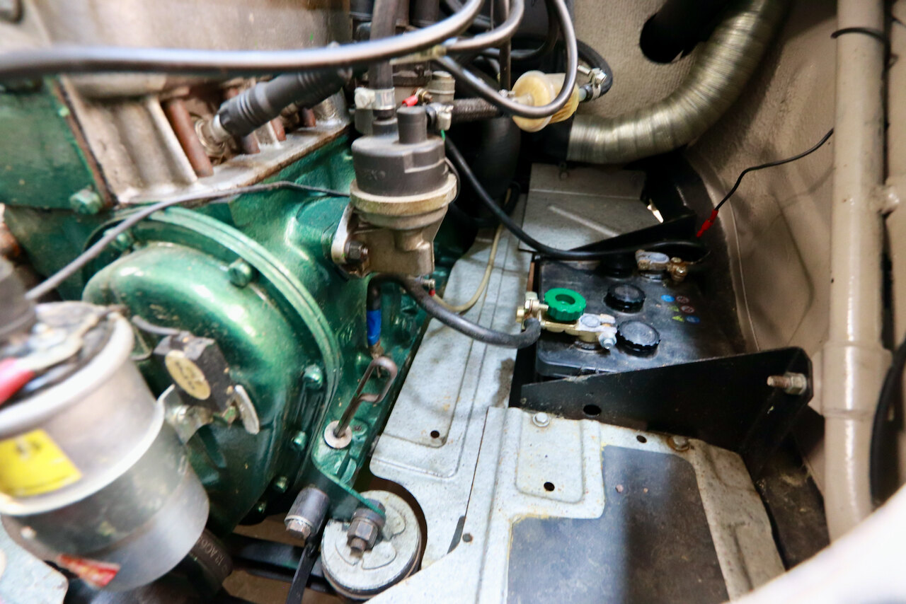 Image of 1959 Renault 4CV mechanics
