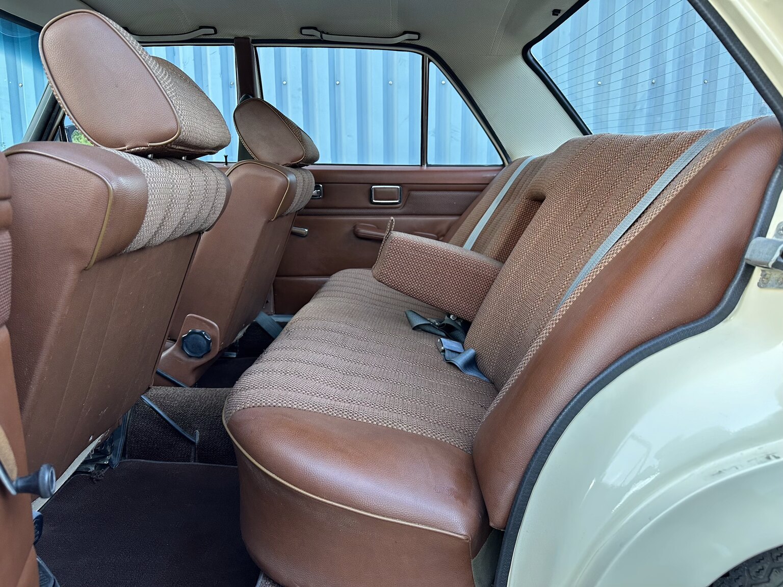 Interiörbild 1974 Mercedes Benz 230.6