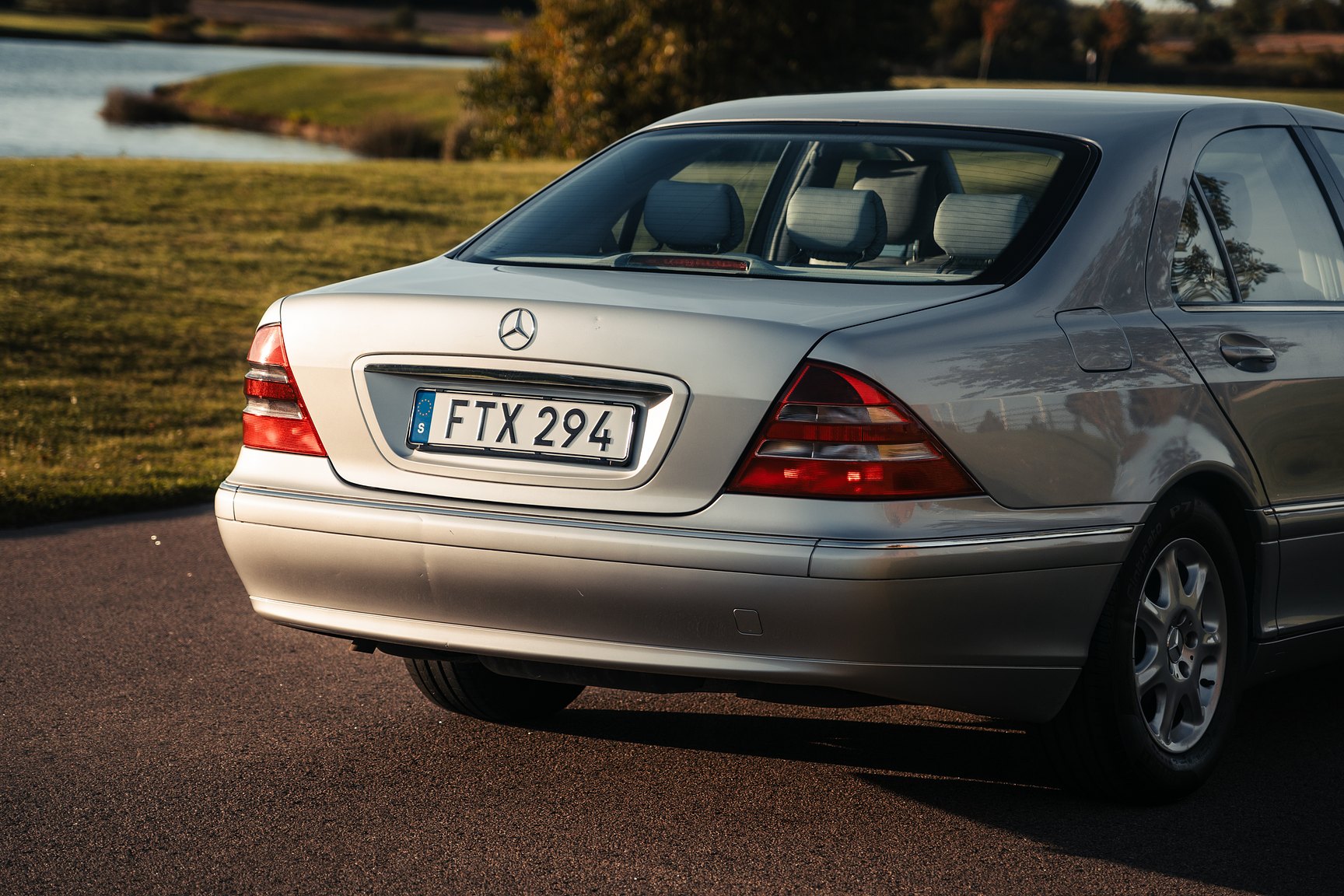 Exteriörbild på 1999 Mercedes-Benz S 320