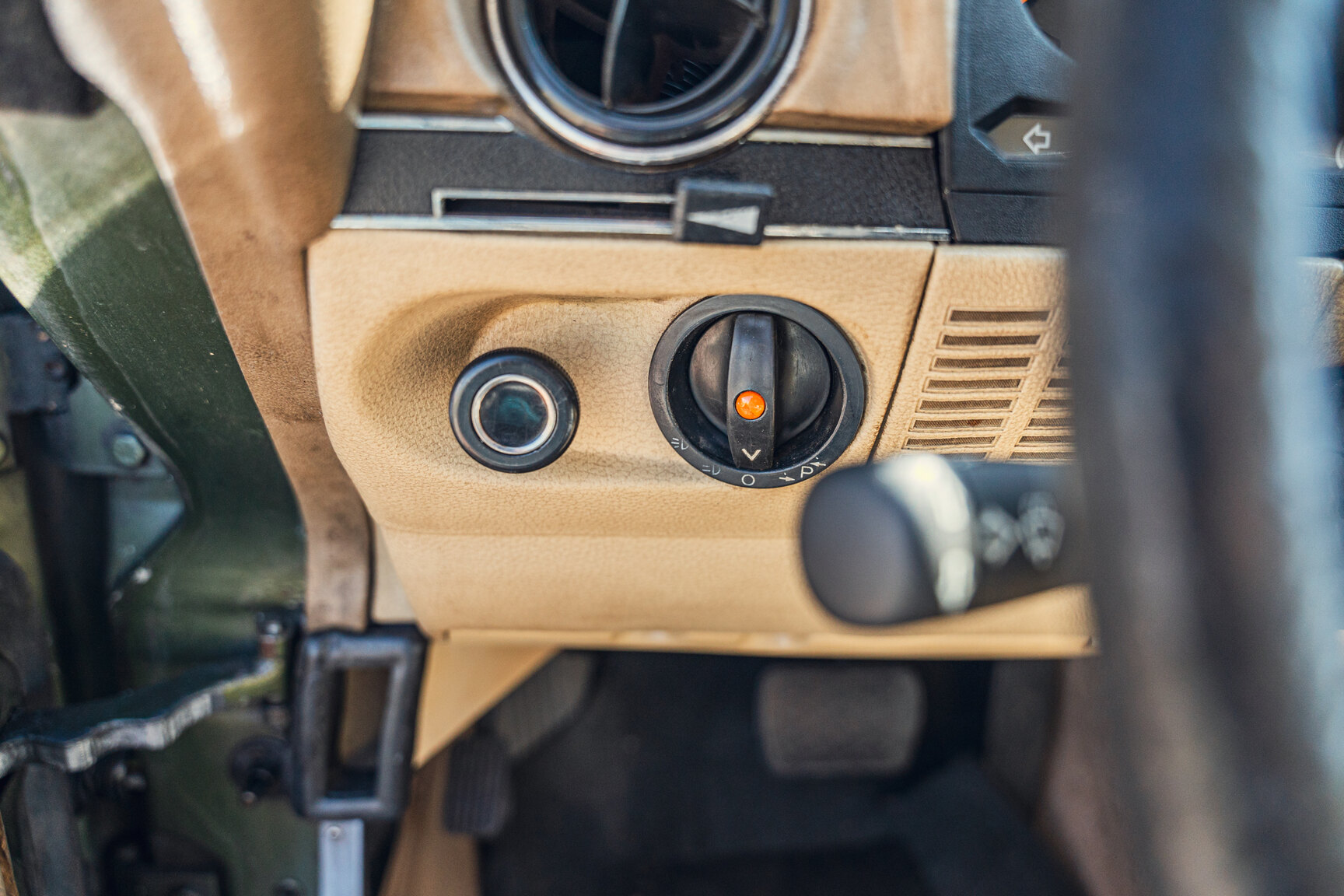 Interiörbild 1976 Mercedes-Benz 450 SLC (25)