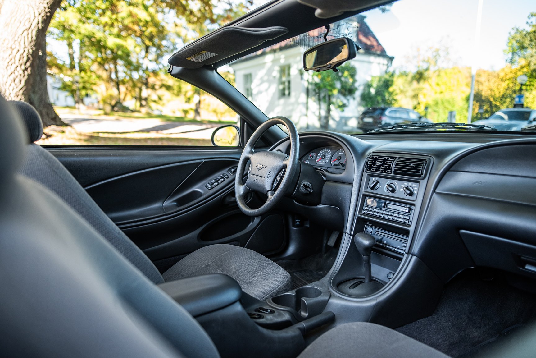 Interiörbild 2000 Ford Mustang Convertible 3.8 V6 Automat