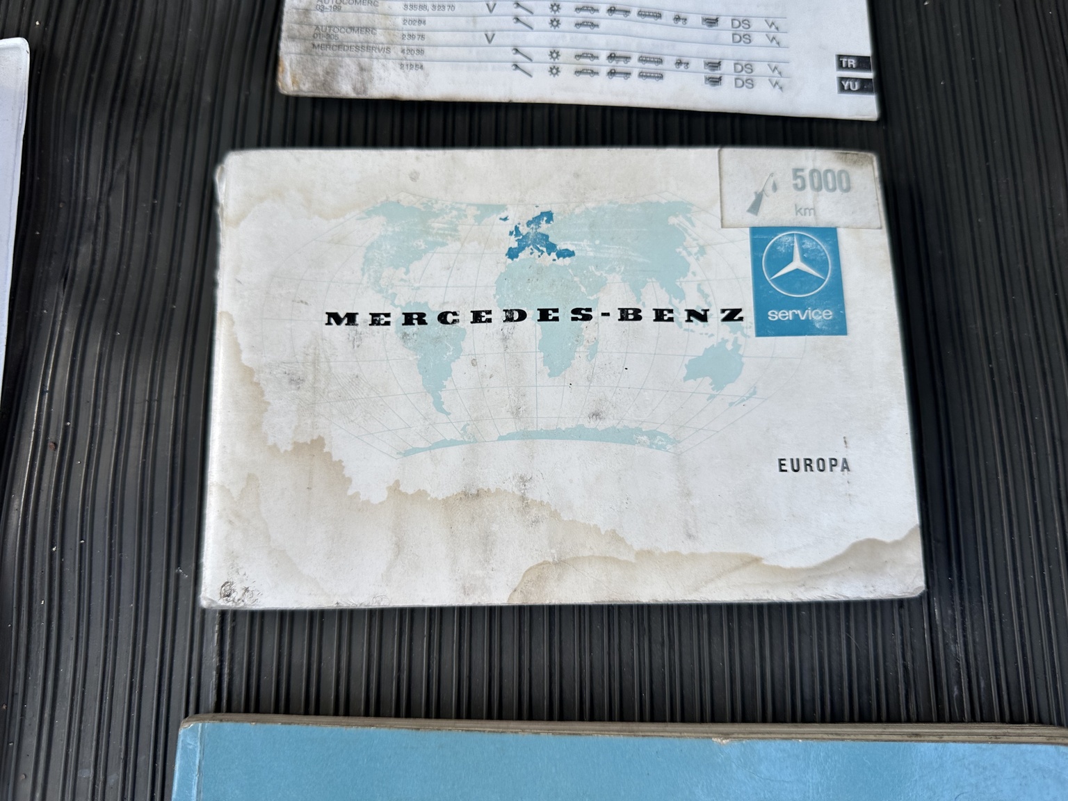 Documentation for 1966 Mercedes-Benz 200 D "Heckflosse"