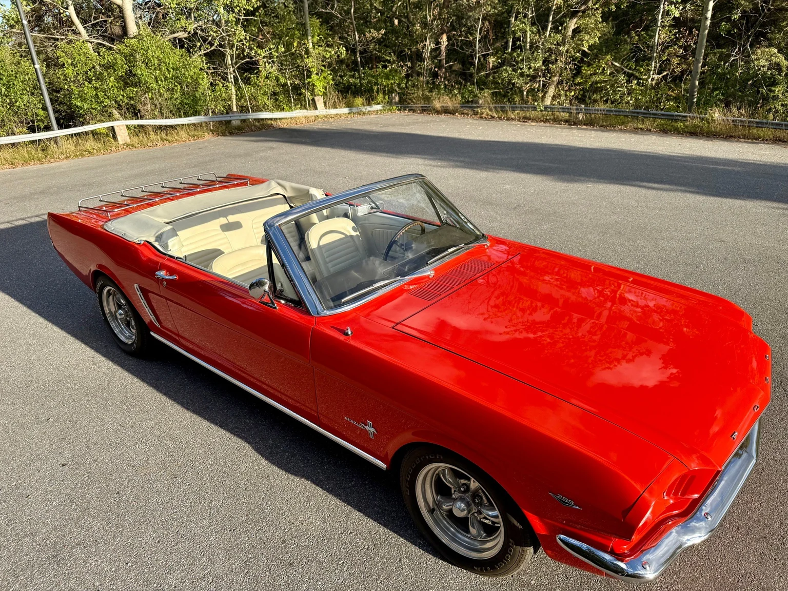 Aussenfoto 1965 Ford Mustang Cabriolet (7)
