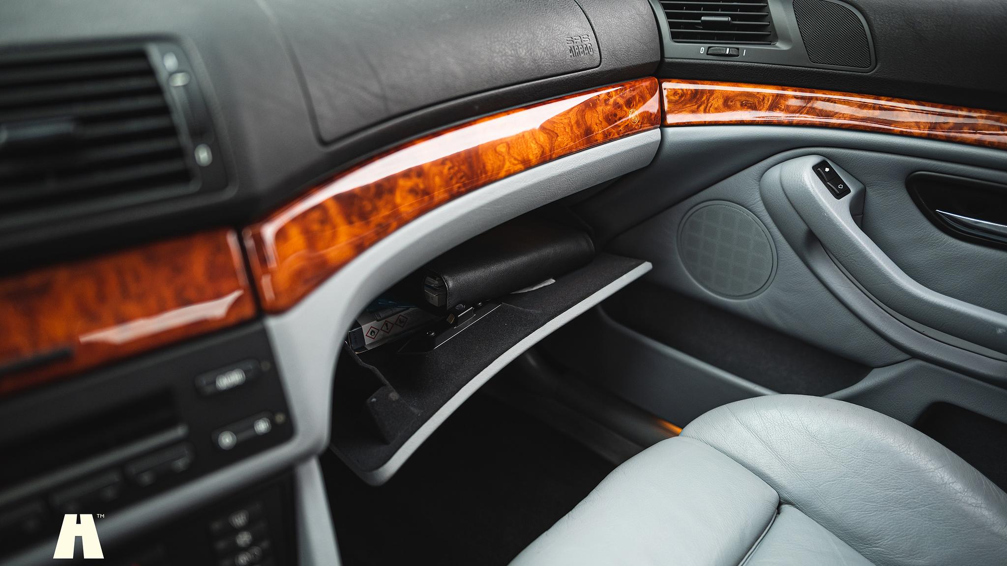 Interiörbild 1998 Alpina B10 V8