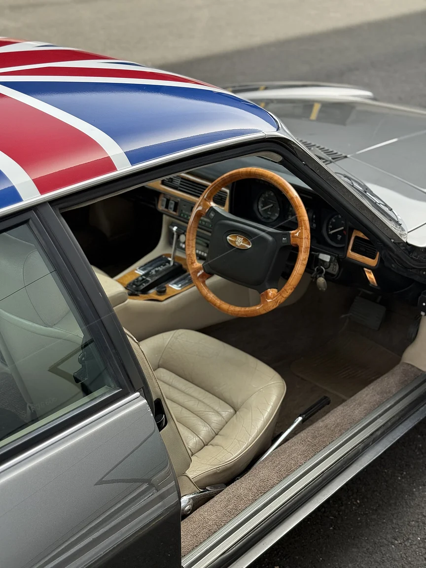 Innenraumfoto von 1985 Jaguar XJS HE (3)