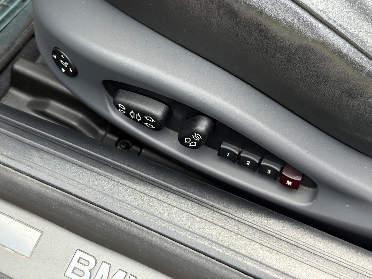 Interiörbild 2004 BMW 645Ci Convertible