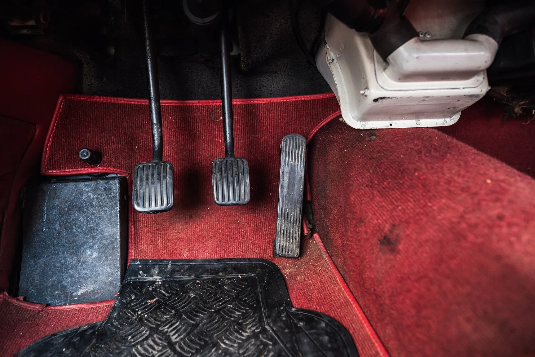 Innenraumfoto von 1964 Volvo P 1800S (41)