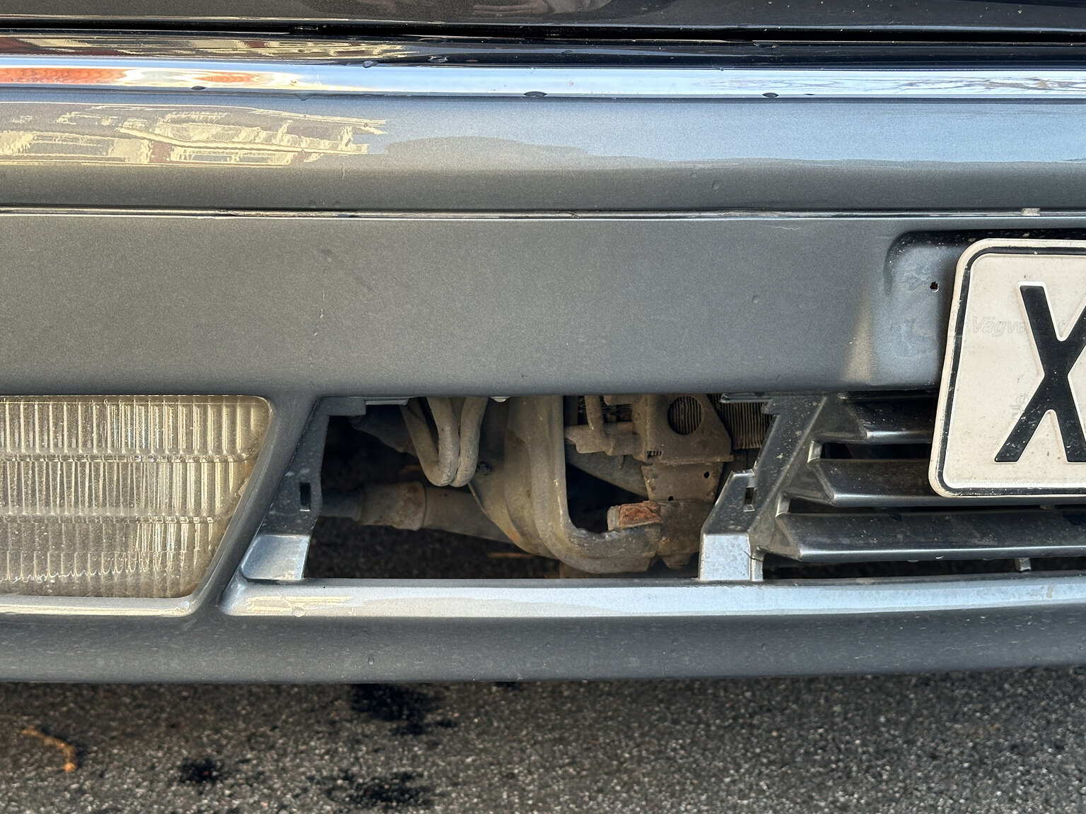 Exteriörbild på 1988 Mercedes 560 SEC