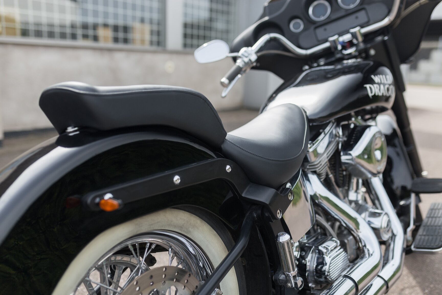 Exterior image of 2014 Harley Davidson Custom