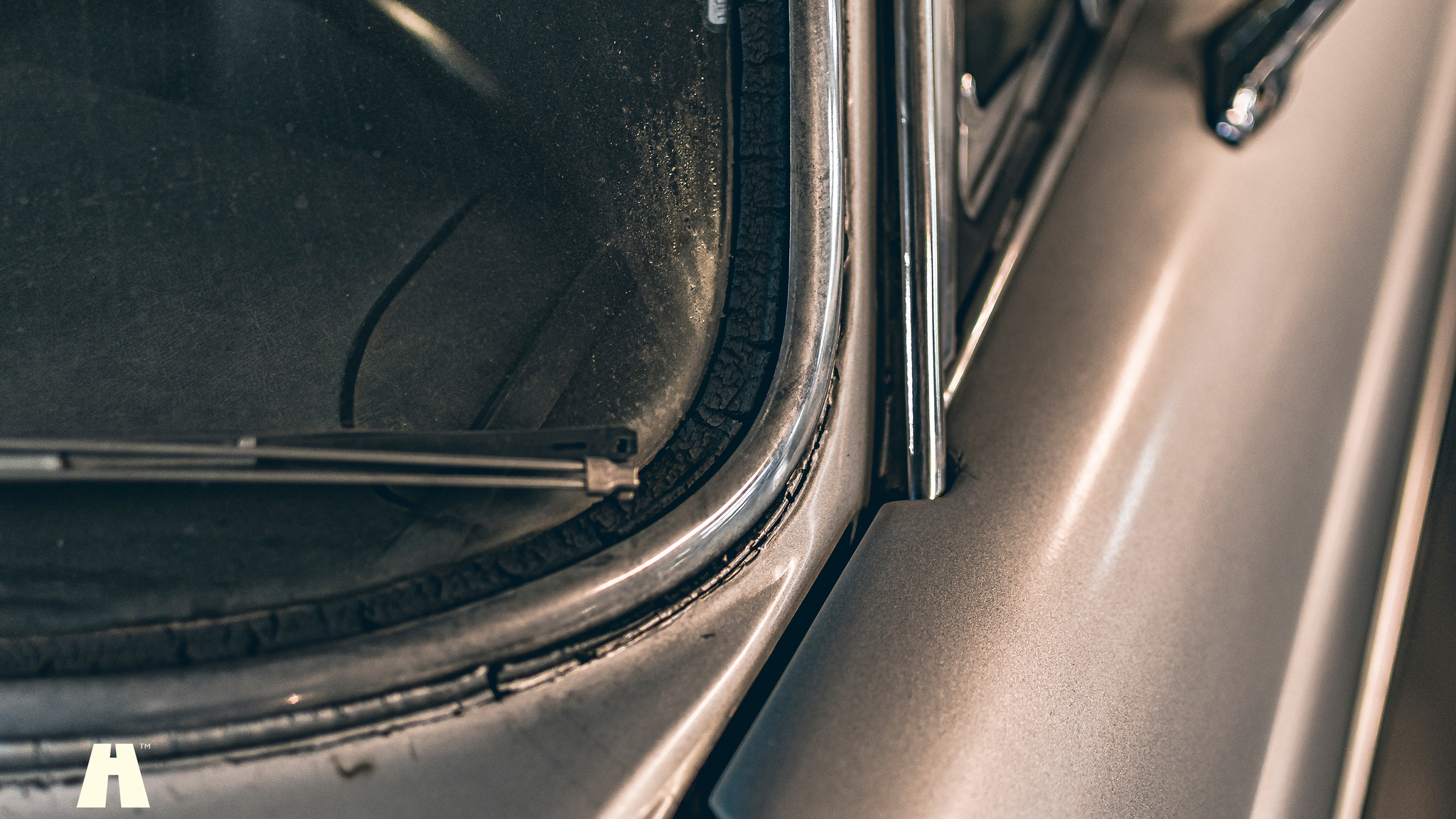 Exteriörbild på 1972 Jaguar XJ6 Project