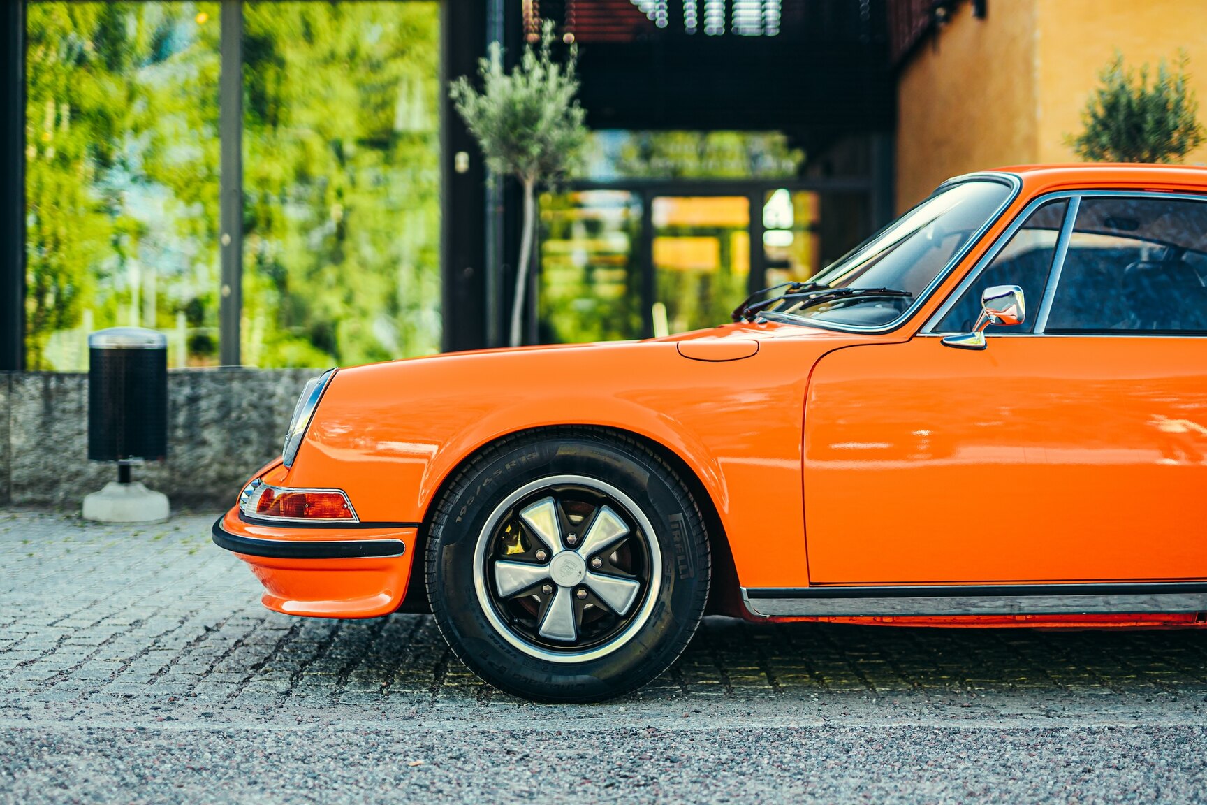 Exteriörbild på 1972 Porsche 911E