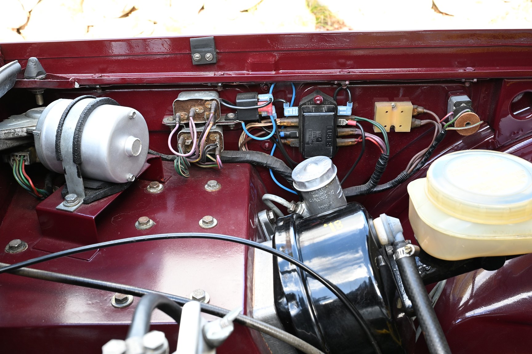 Image of 1971 Triumph TR6 mechanics