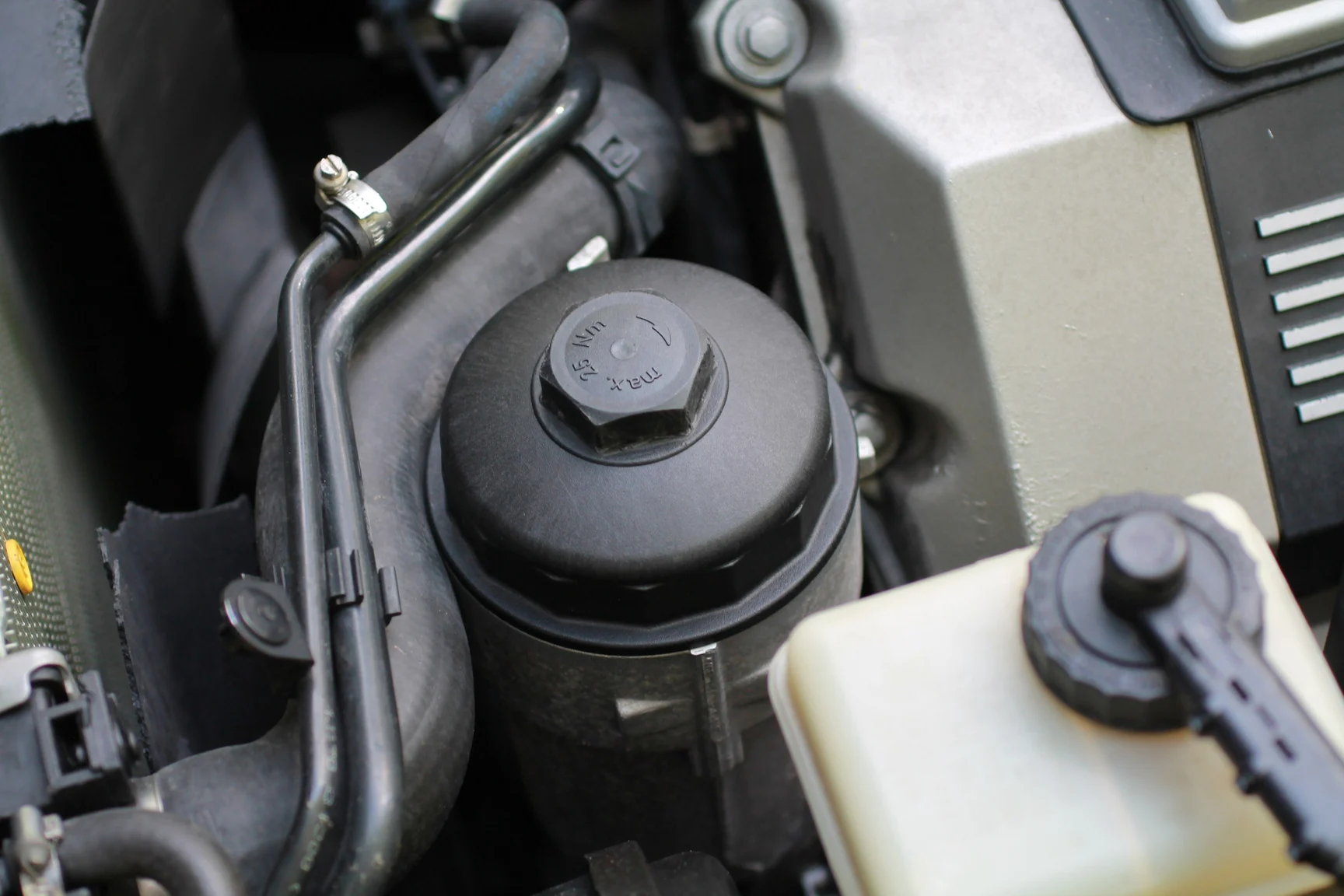 Image of 1993 BMW 540i Sedan mechanics (16)