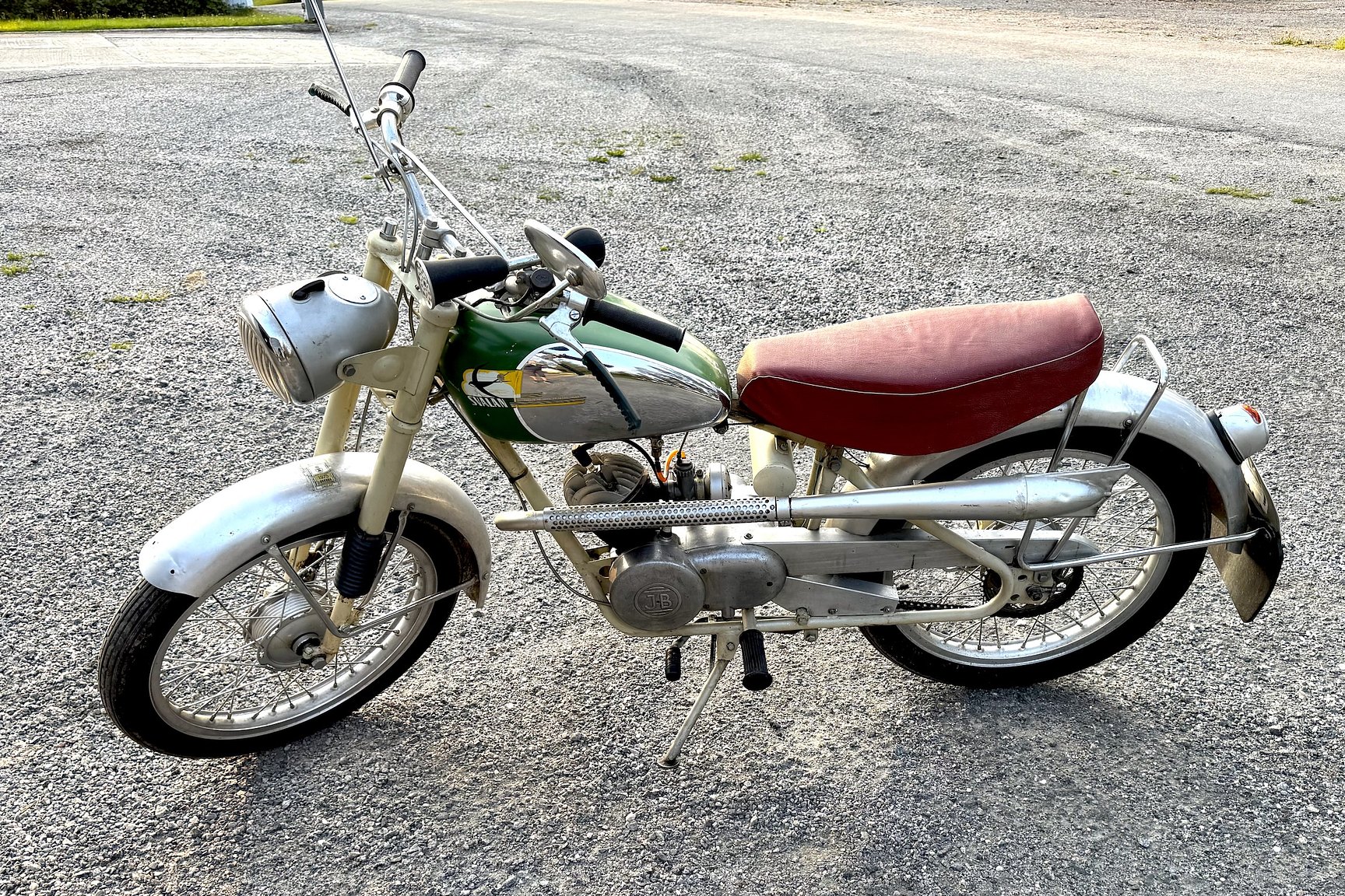 Exterior image of 1954 Svalan 19 Sport