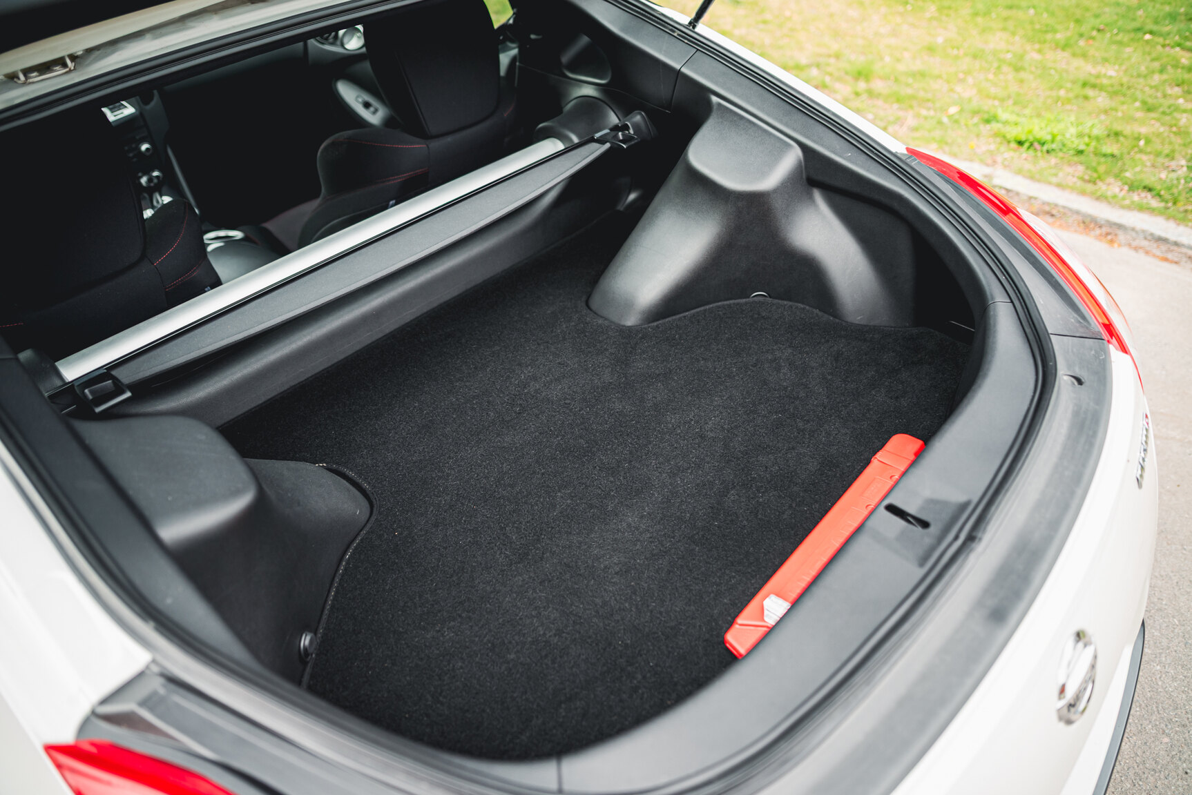 Interior image of 2014 Nissan 370Z Nismo