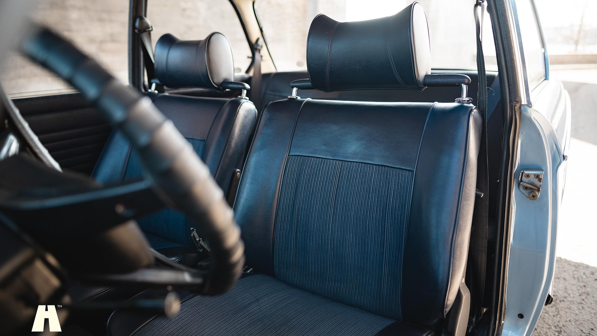 Innenraumfoto von 1974 BMW 2002