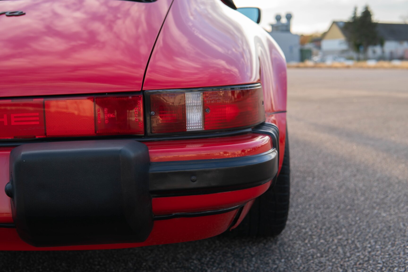 Aussenfoto 1987 Porsche 911 Carrera Cab 3.2