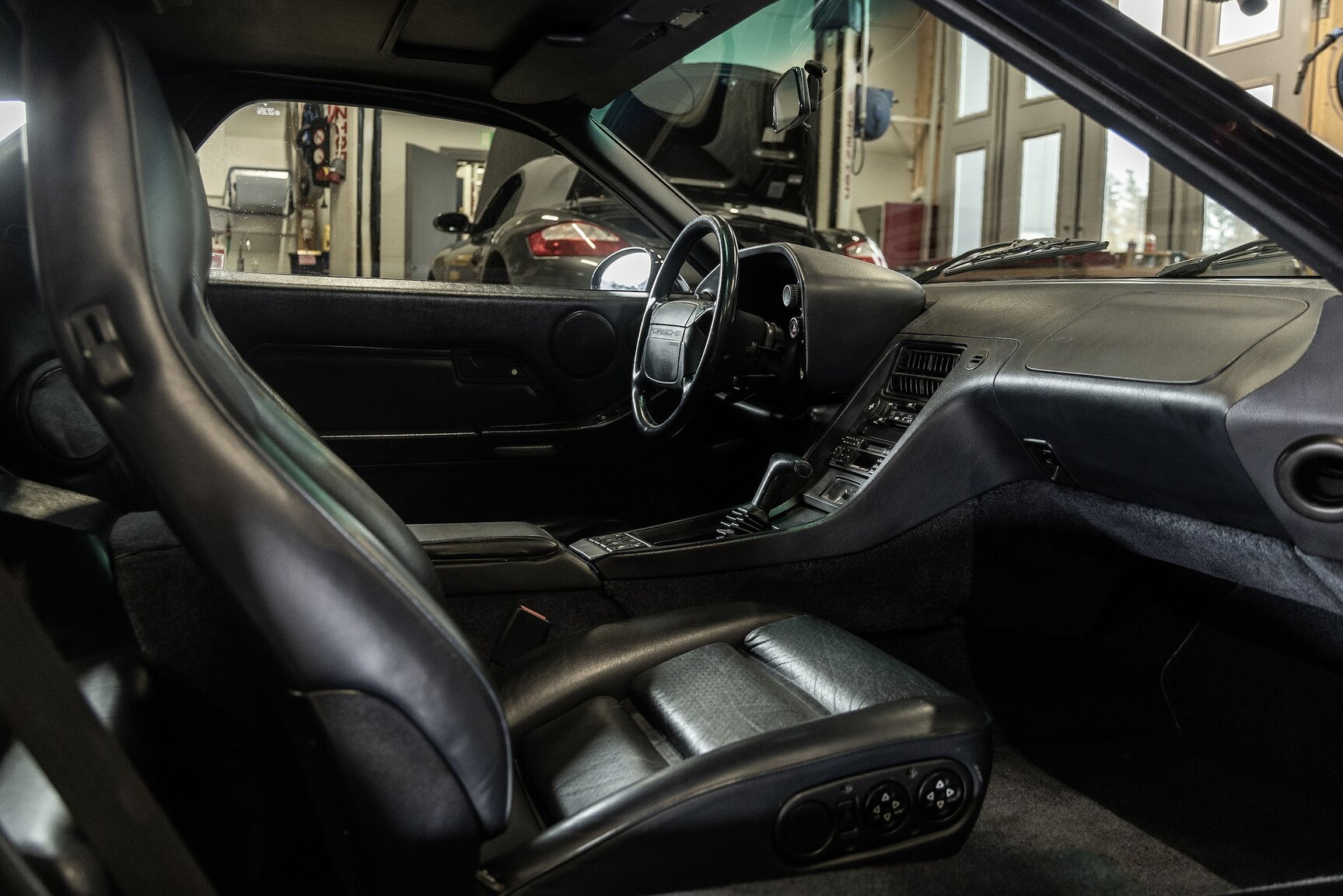 Interiörbild 1993 Porsche 928 GTS