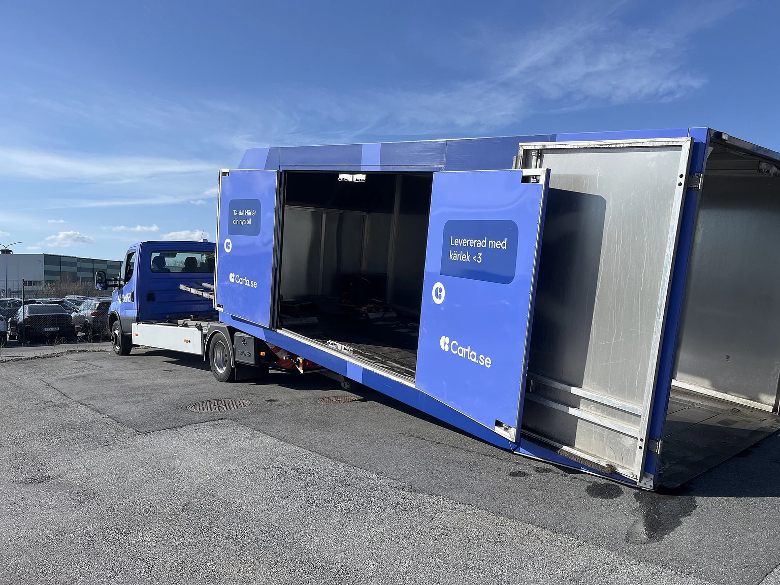 Exteriörbild på 2022 Iveco Daily 70-180 chassis Biltransport (5)