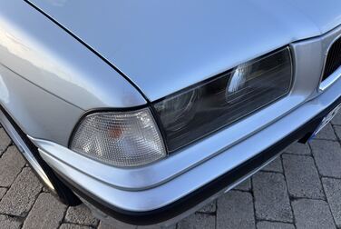 Exterior image of 1993 BMW 325 I CABRIO 