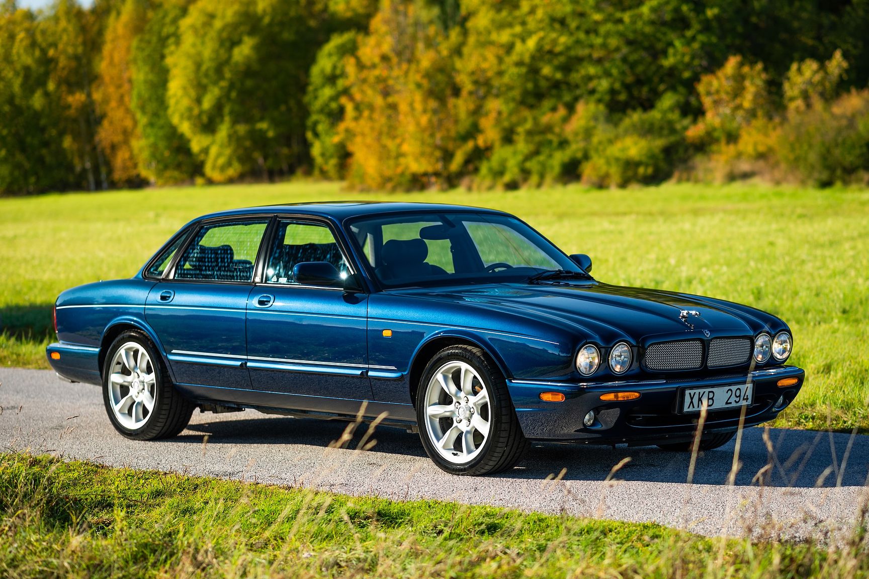Exterior image of 2001 Jaguar XJR