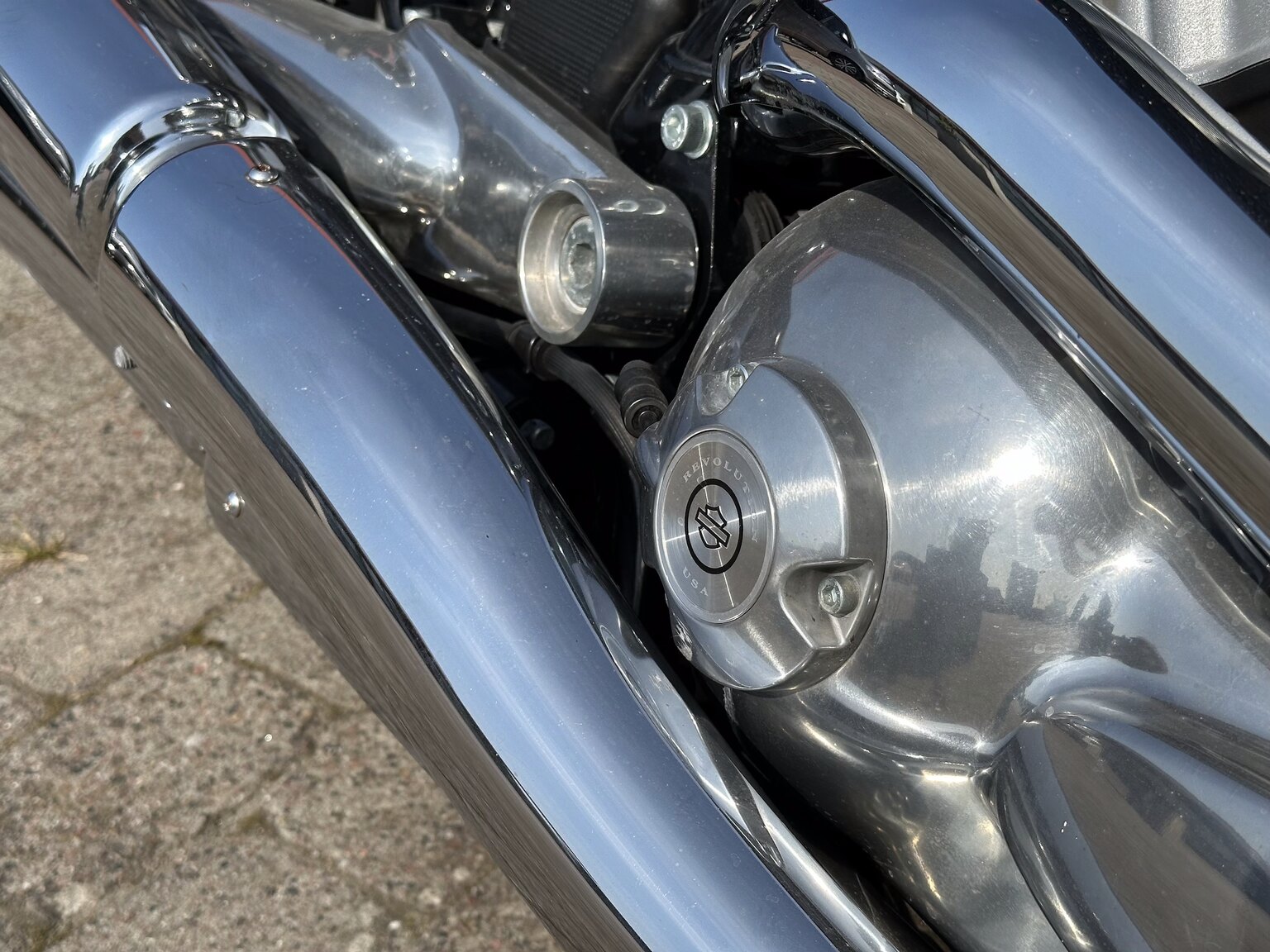 Image of 2004 Harley-Davidson V-Rod mechanics