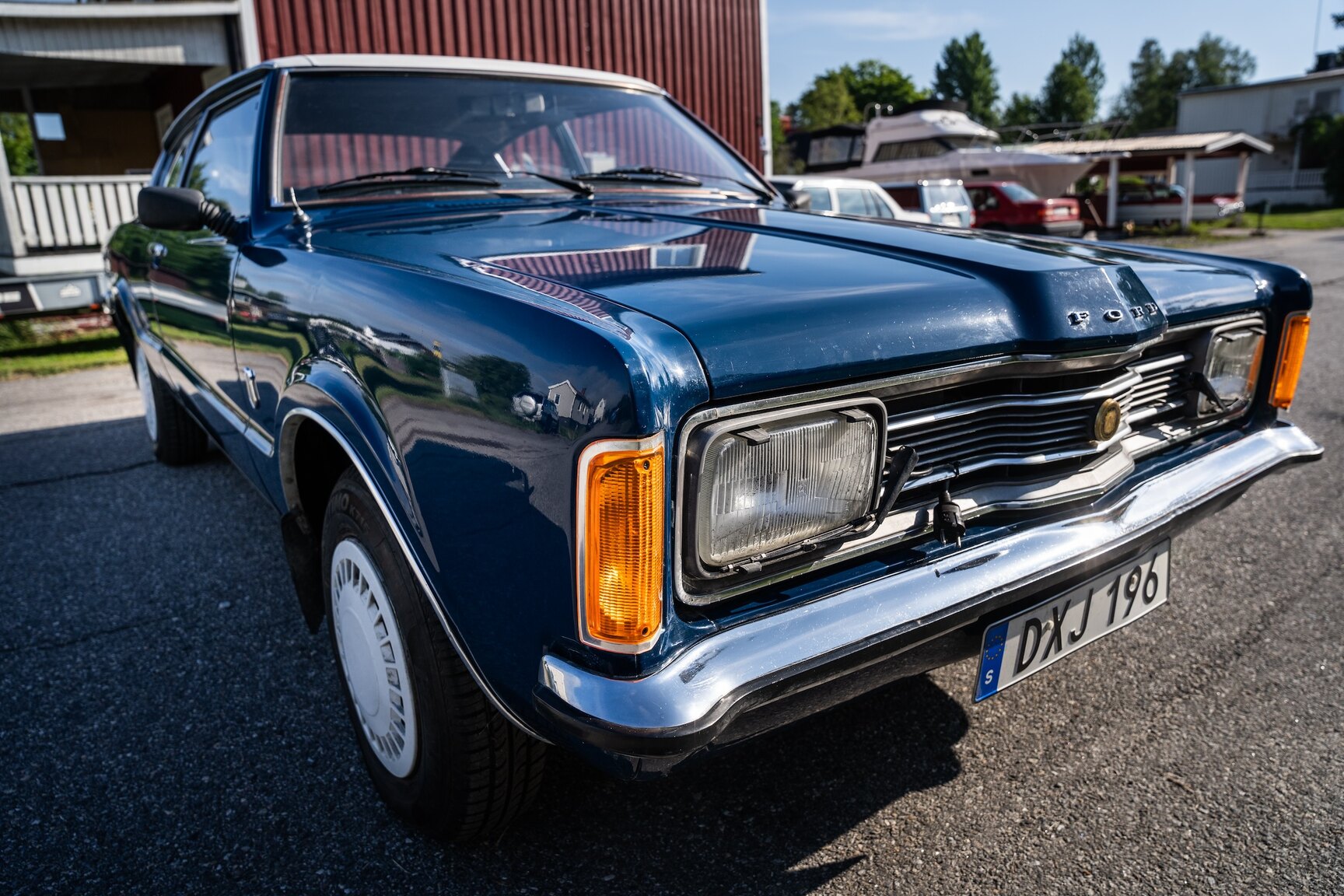 Exterior image of 1974 Ford Taunus 1600 XL