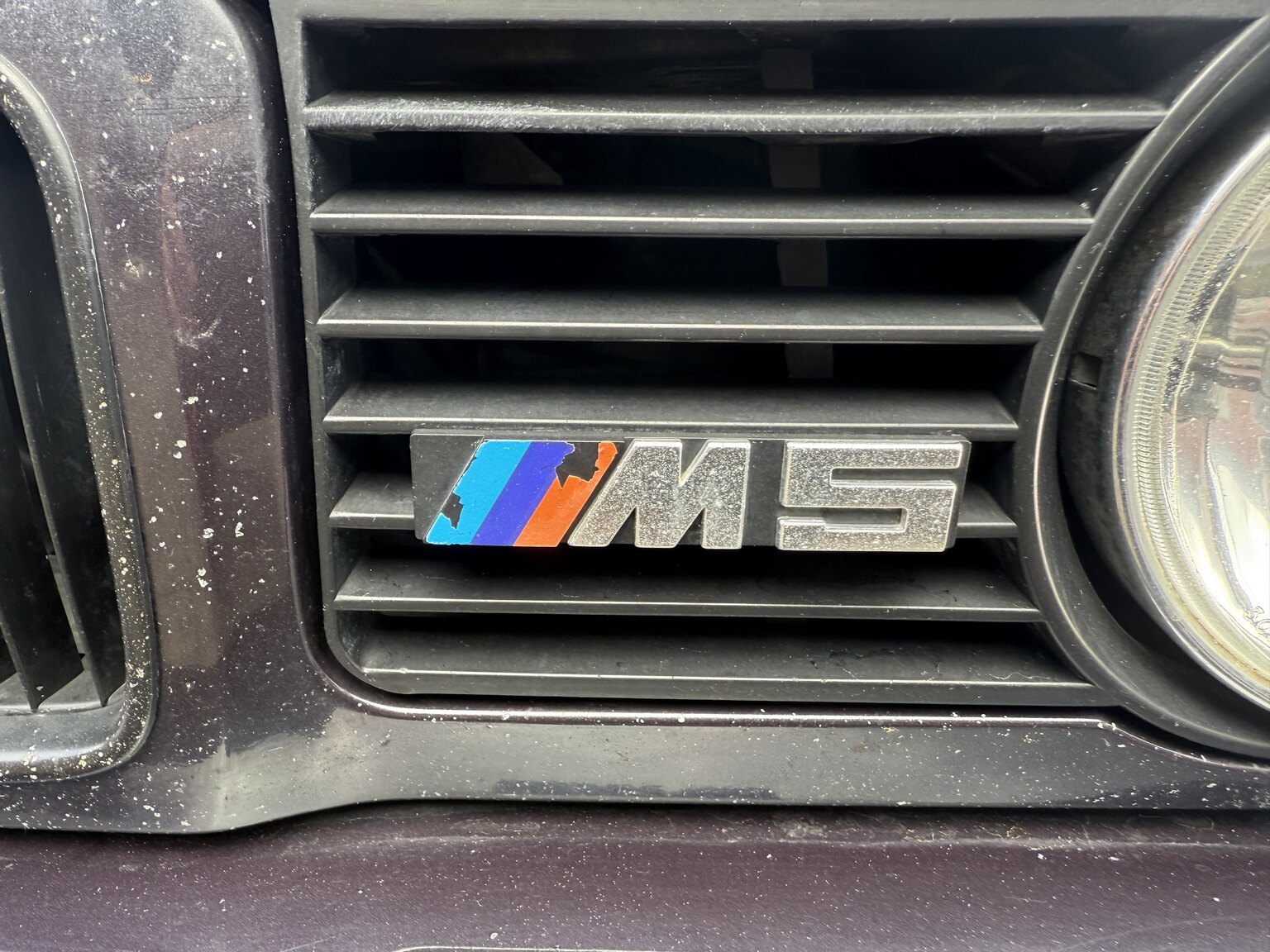 Exteriörbild på 1989 BMW M5