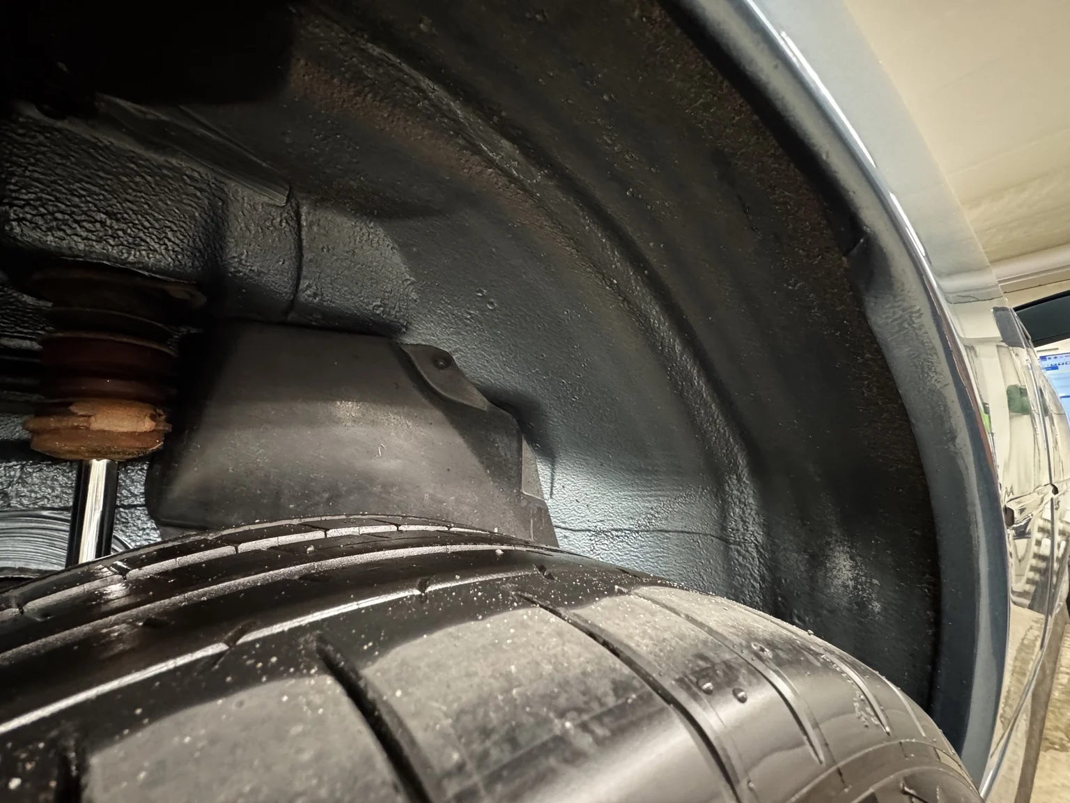 Image of 1992 BMW 850i 6-speed manual - 1 of 49 mechanics (66)