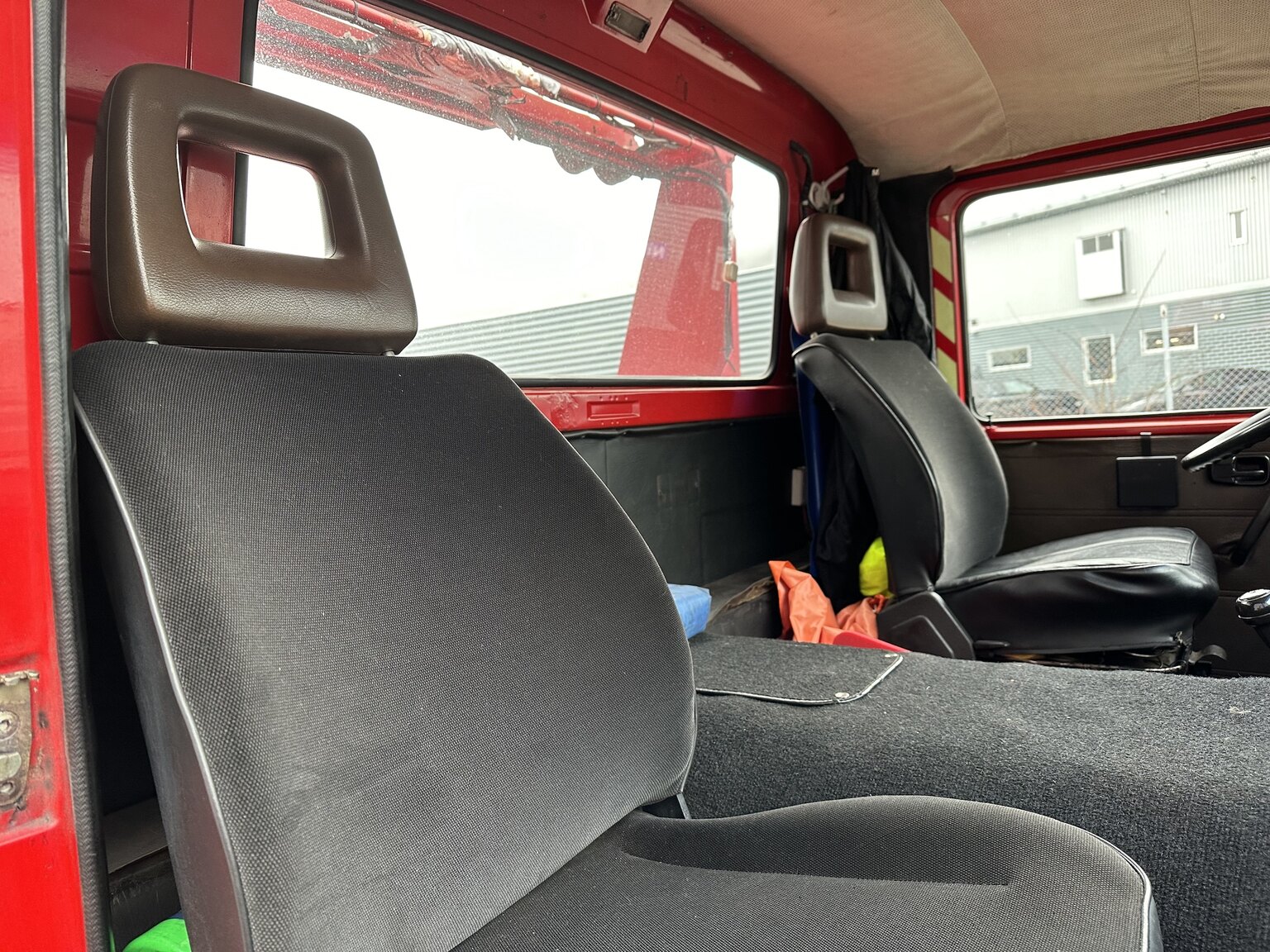 Interiörbild 1983 Volkswagen LT46 bärgare (23)