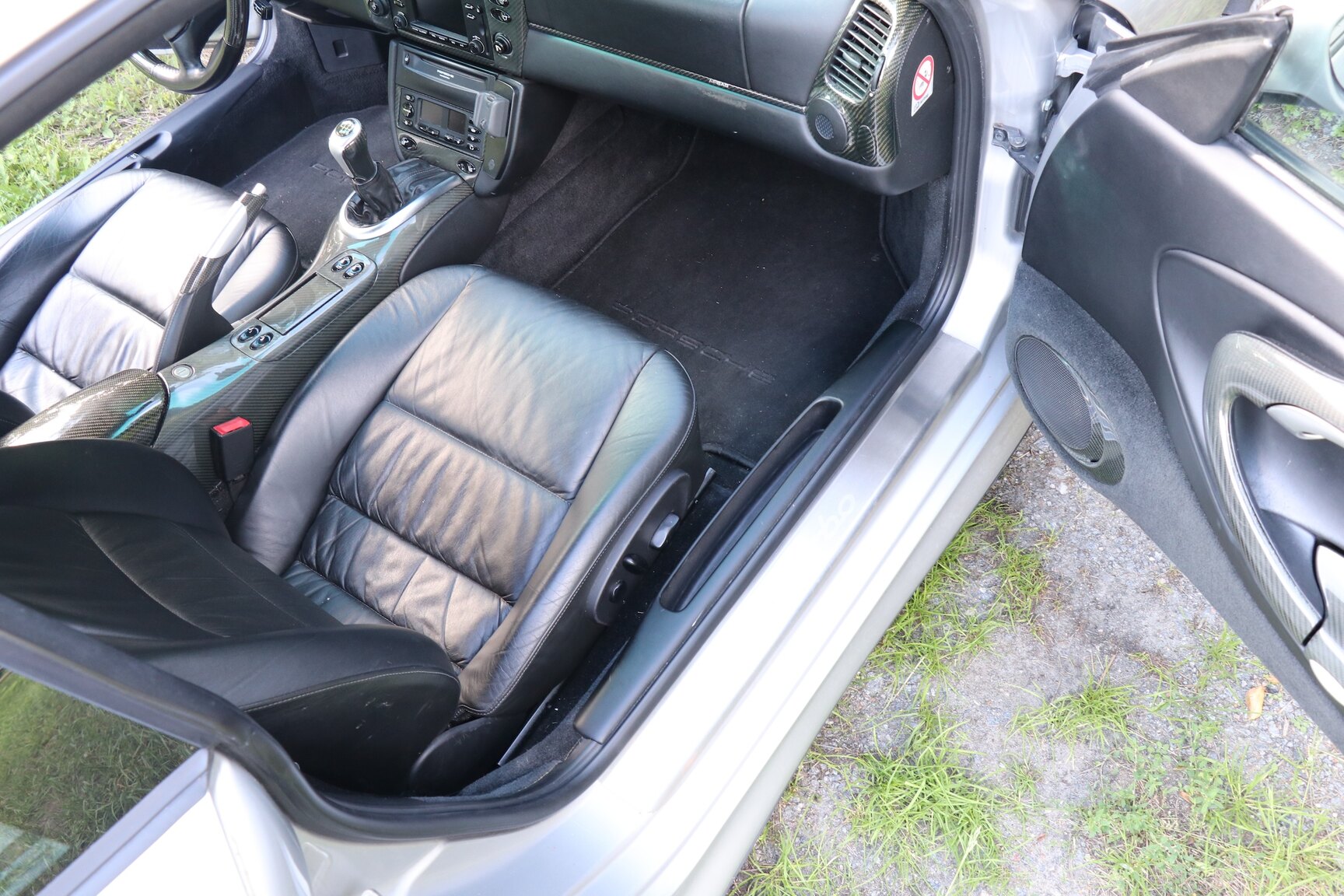 Interior image of 2001 Porsche 911 Turbo