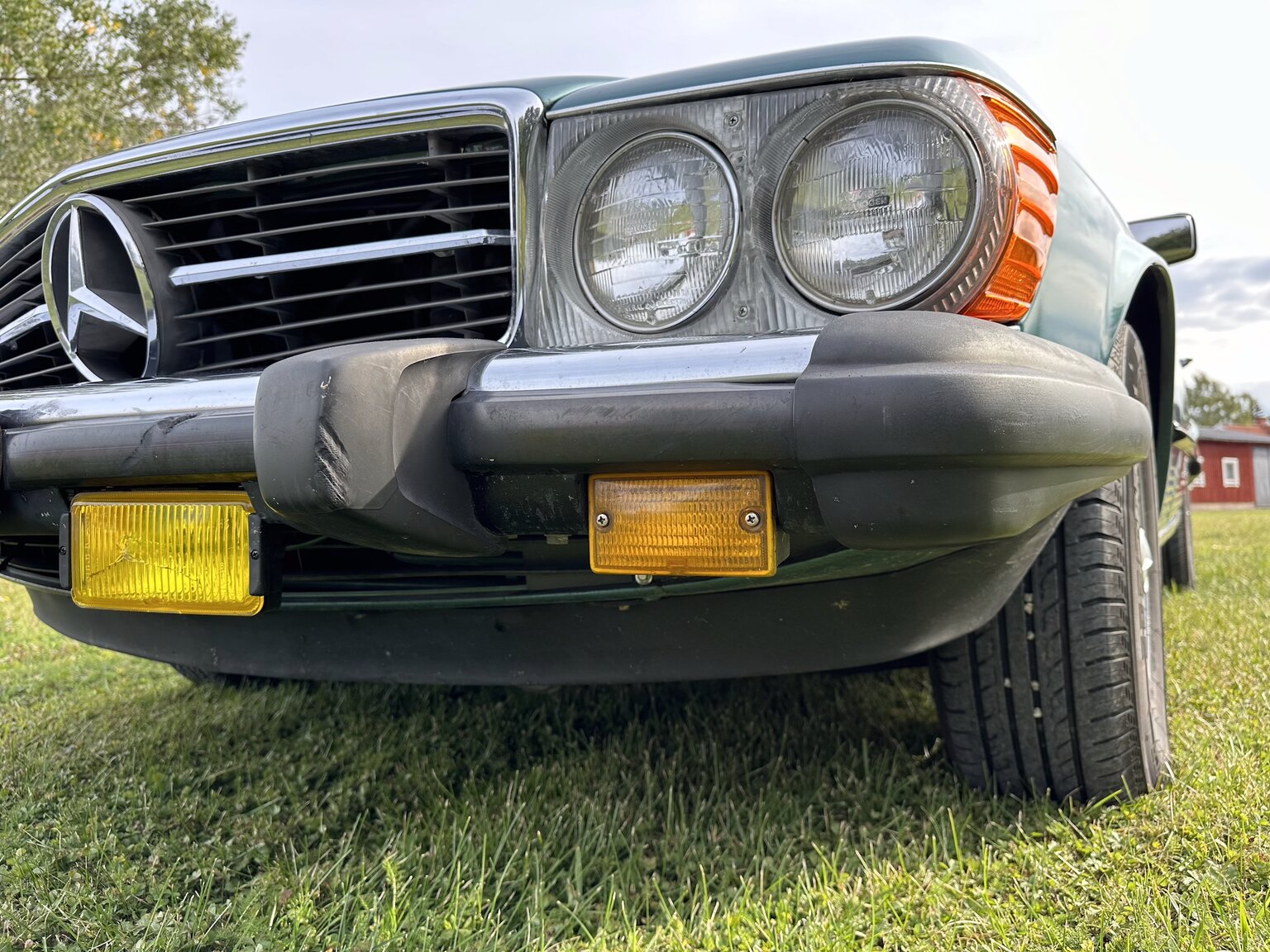 Exteriörbild på 1985 Mercedes-Benz 380 SL