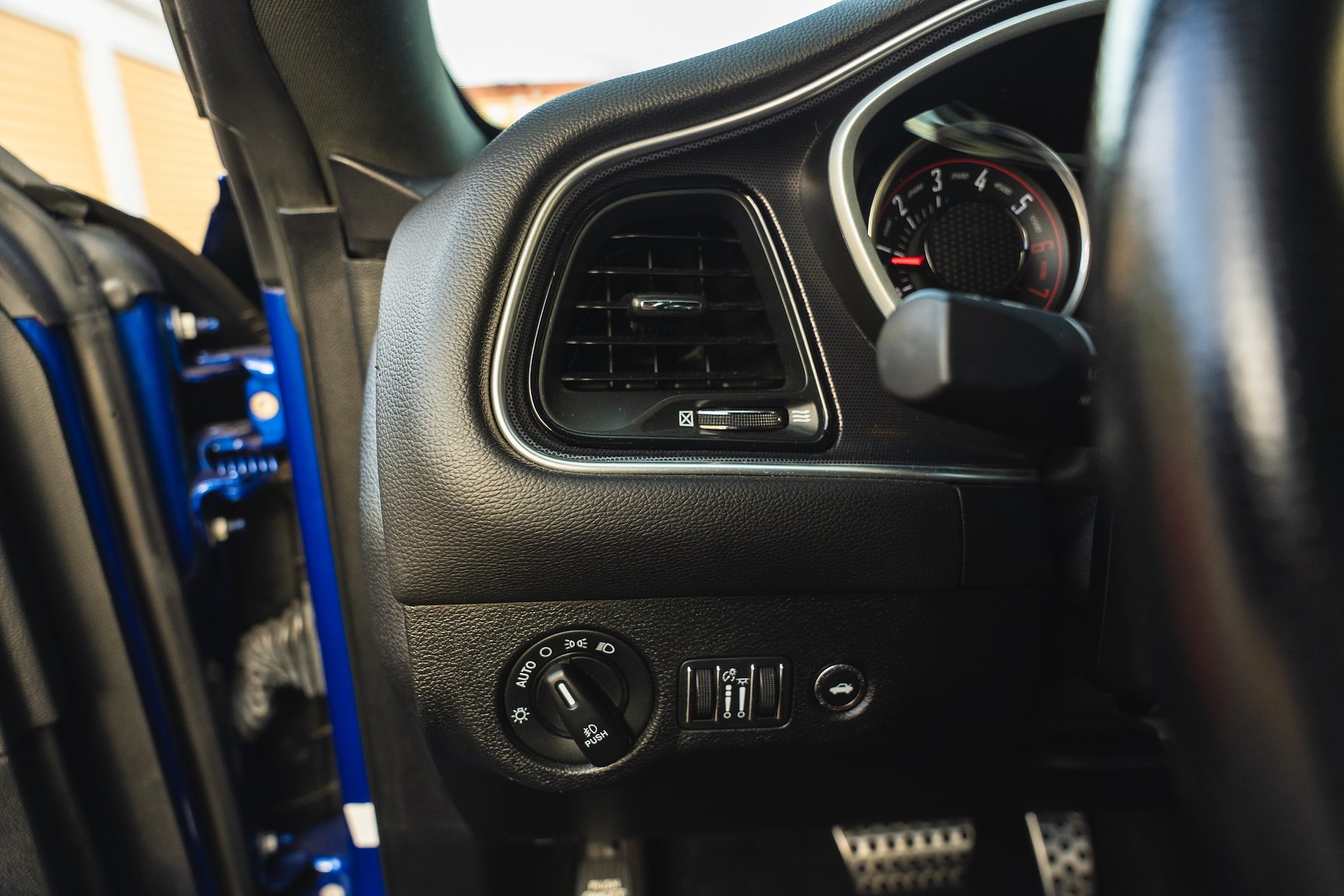 Interior image of 2018 Dodge Challenger R/T 392