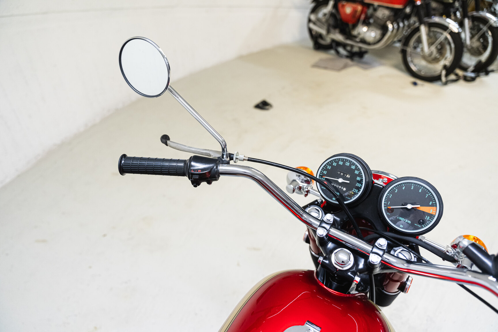 Aussenfoto Honda CB750 Sandcast