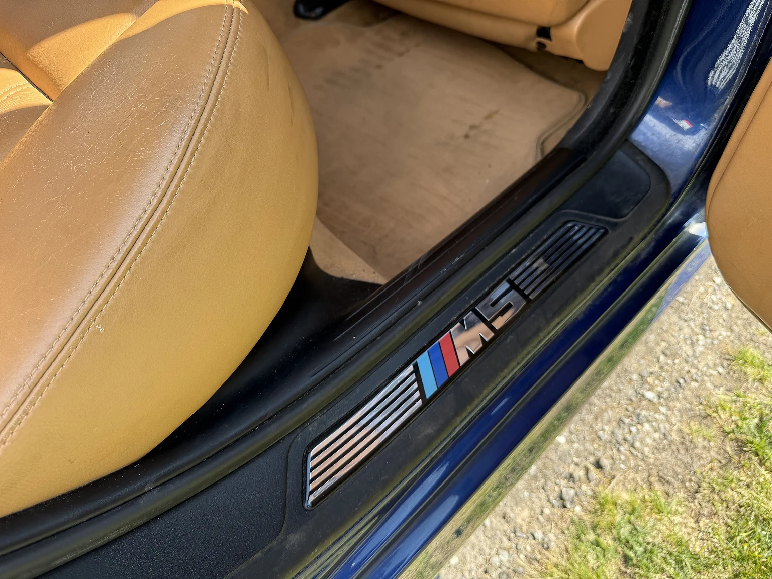 Innenraumfoto von 2001 BMW M5 E39 LCI (45)