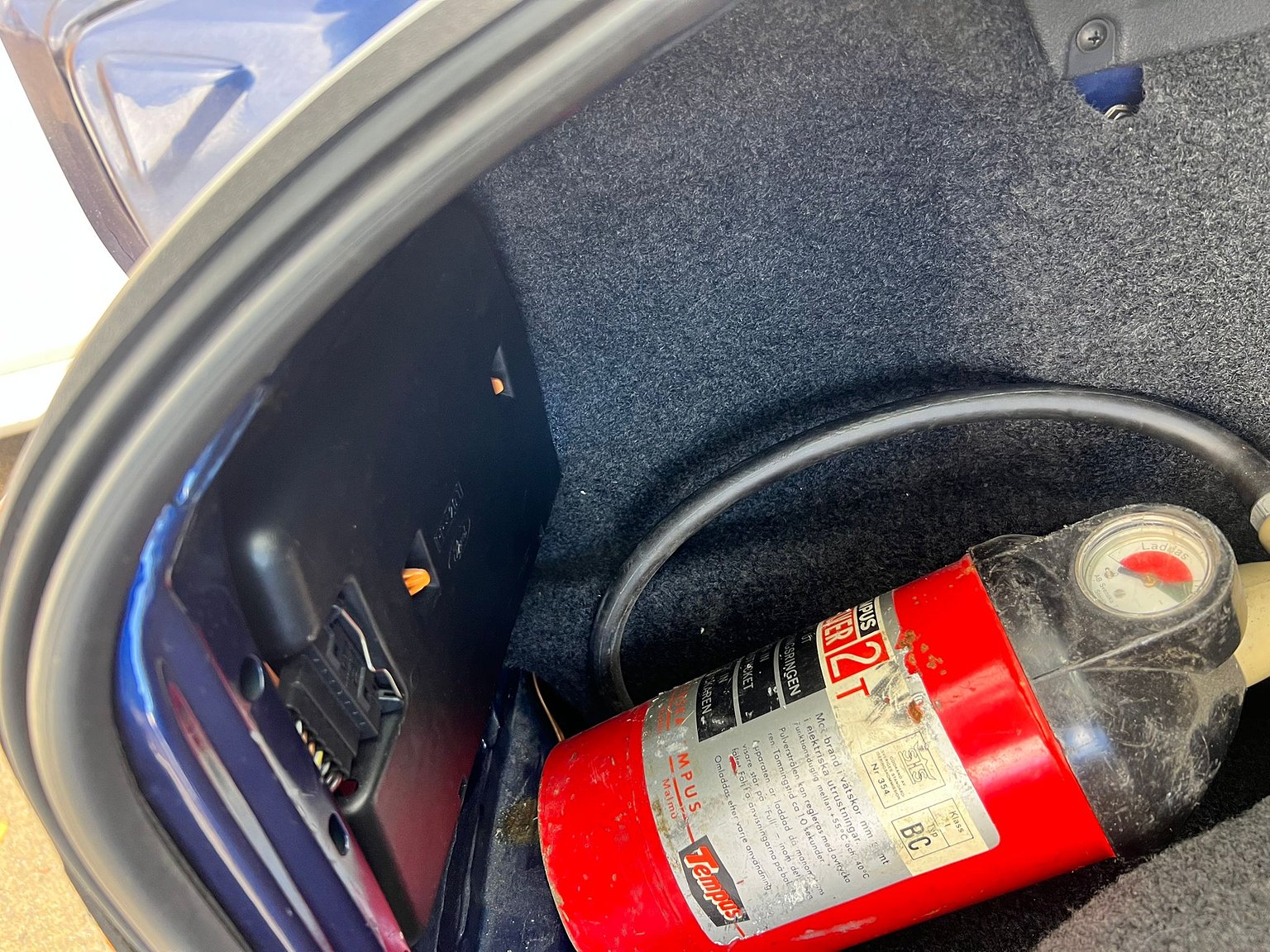 Innenraumfoto von 1993 Ford Escort RS Cosworth "Big Turbo"