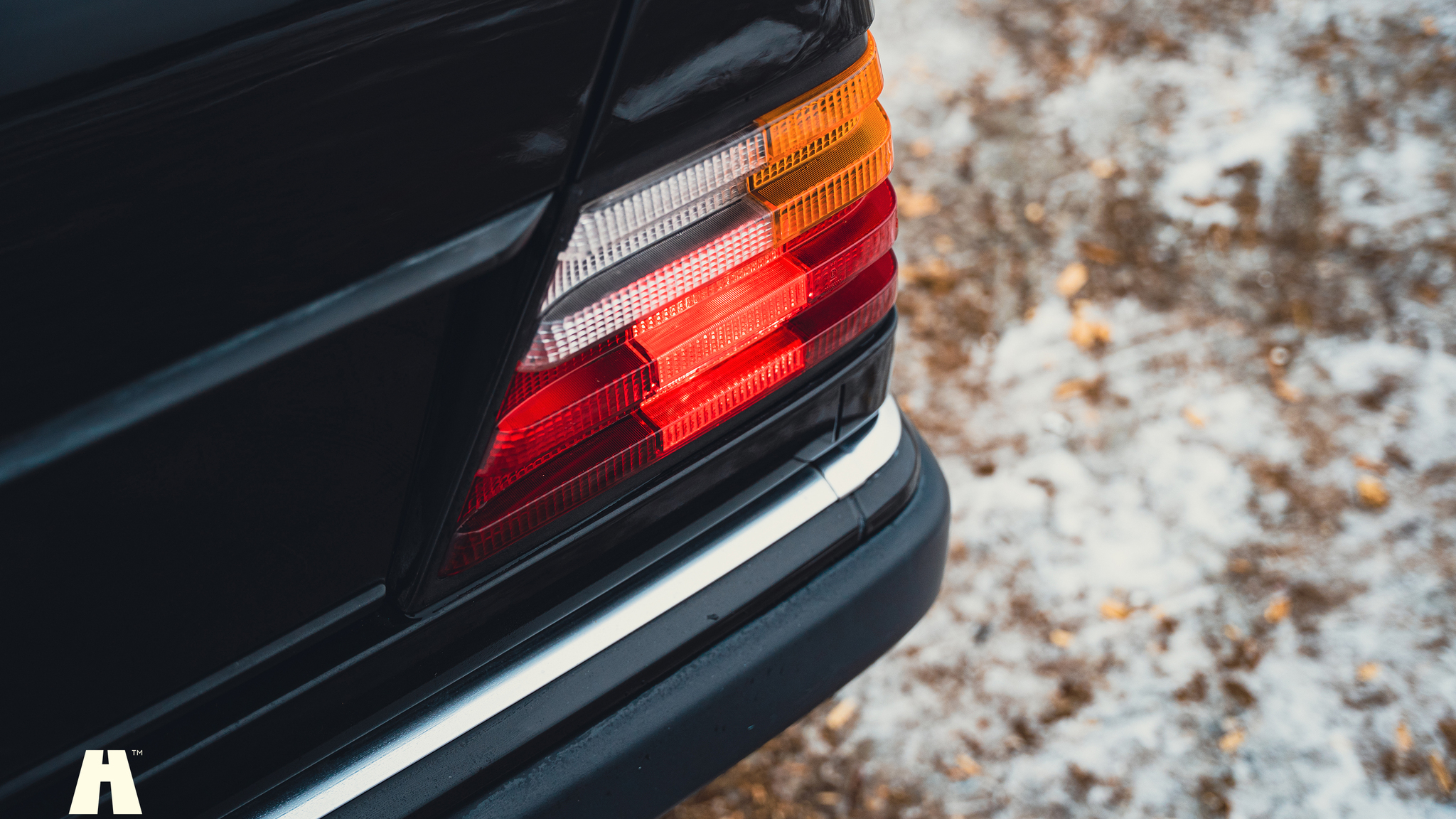 Exteriörbild på 1990 Mercedes 300 CE-24