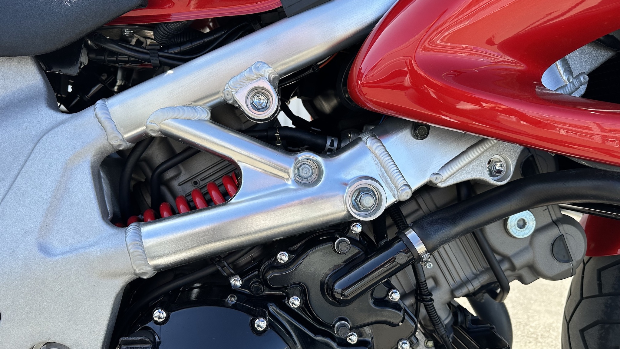 Image of 1999 Suzuki TL1000S mechanics