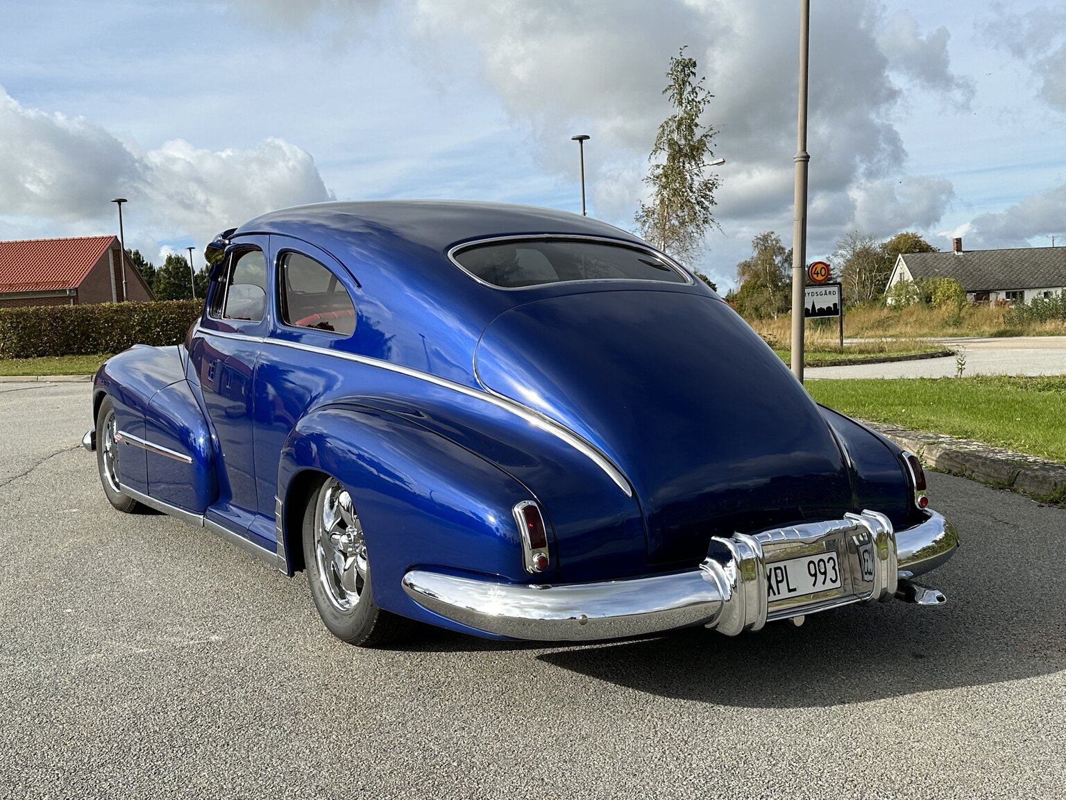 Exteriörbild på 1948 Oldsmobile Dynamic 78 Club Sedan (13)