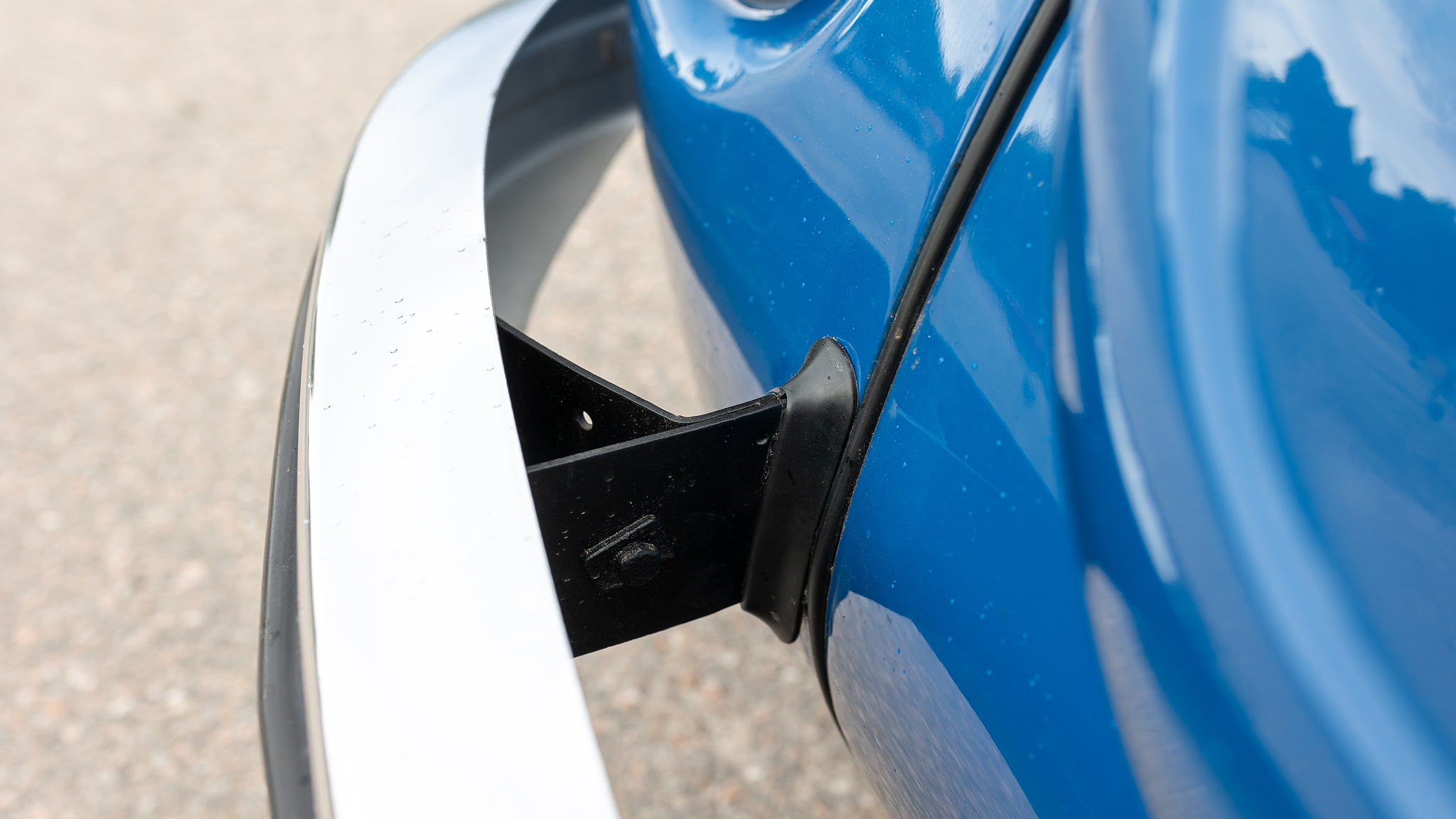 Exterior image of 1973 Volkswagen Beetle 1303S 1600 (60)