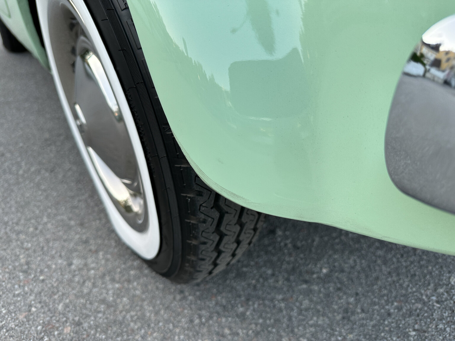 Exteriörbild på 1967 Fiat 500 "No Reserve Auction"