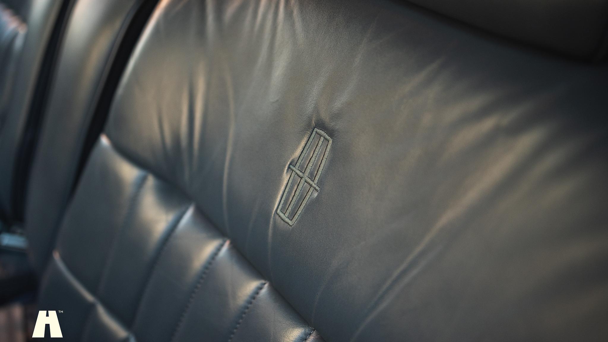Innenraumfoto von 1992 Lincoln Town Car Limousine 