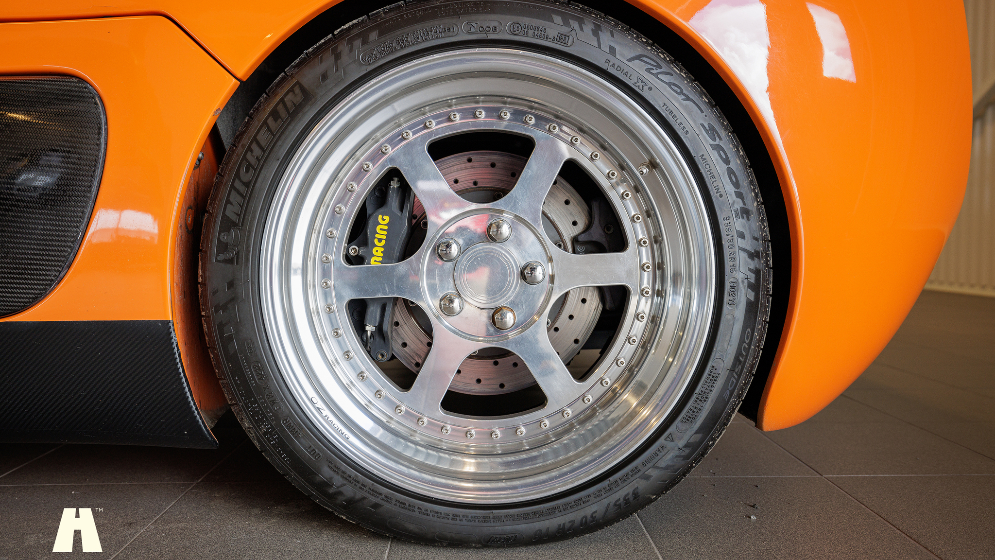 Exterior image of 2006 Ultima GTR (19)