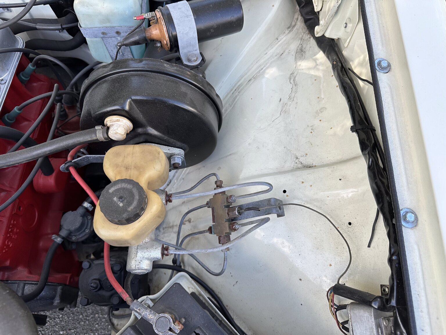 Image of 1973 Volvo 142 mechanics