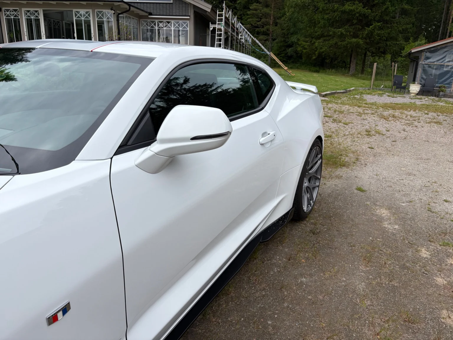 Aussenfoto 2017 Chevrolet Camaro SS (34)