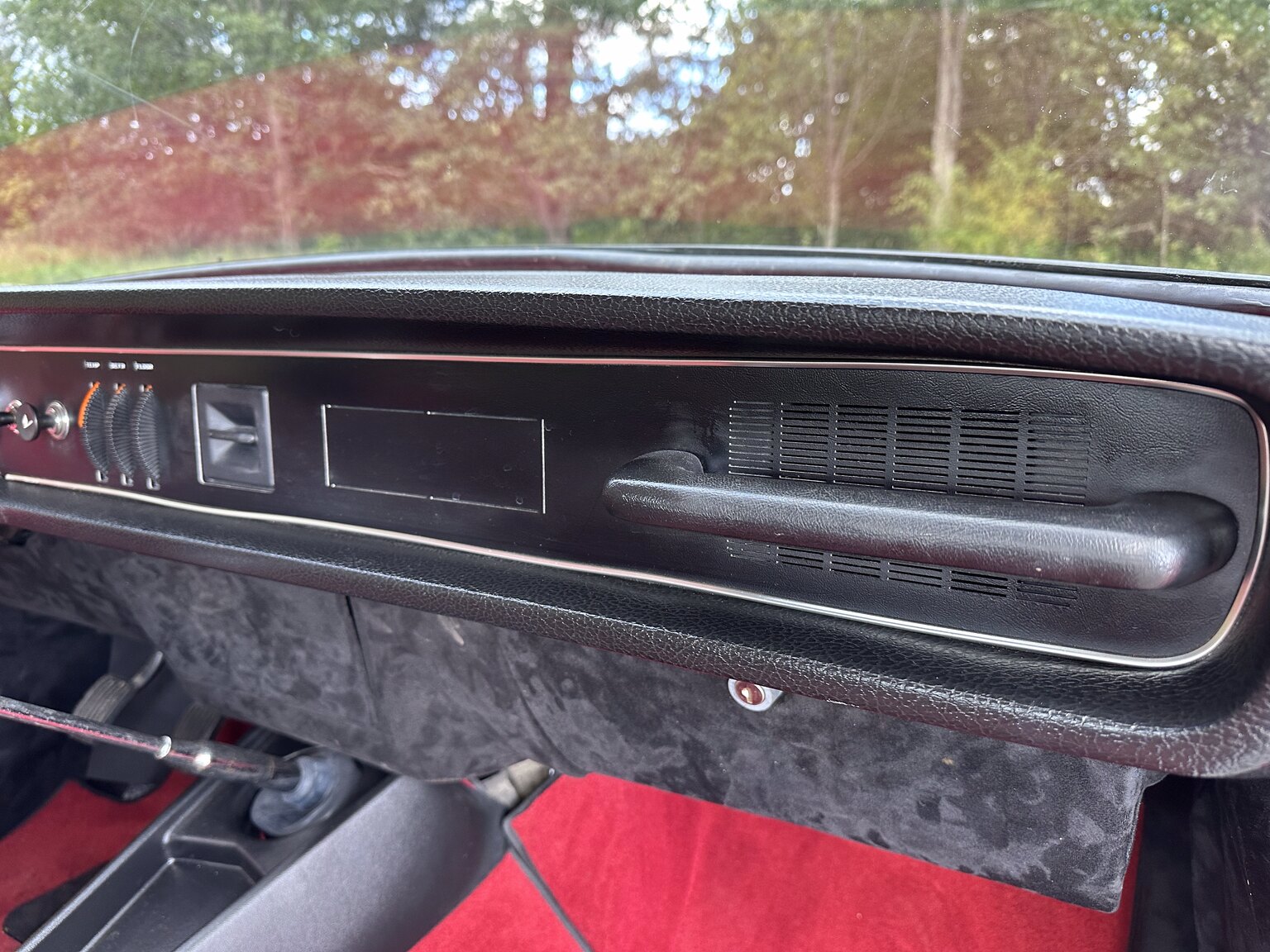 Innenraumfoto von 1969 Volvo 144 custom
