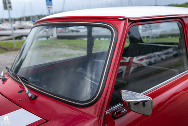 Exterior image of 1970 Austin Mini 1000