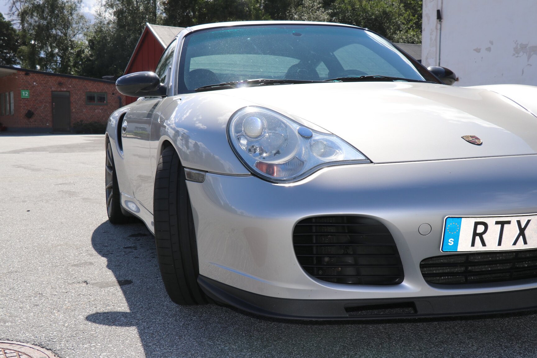 Exteriörbild på 2001 Porsche 911 Turbo
