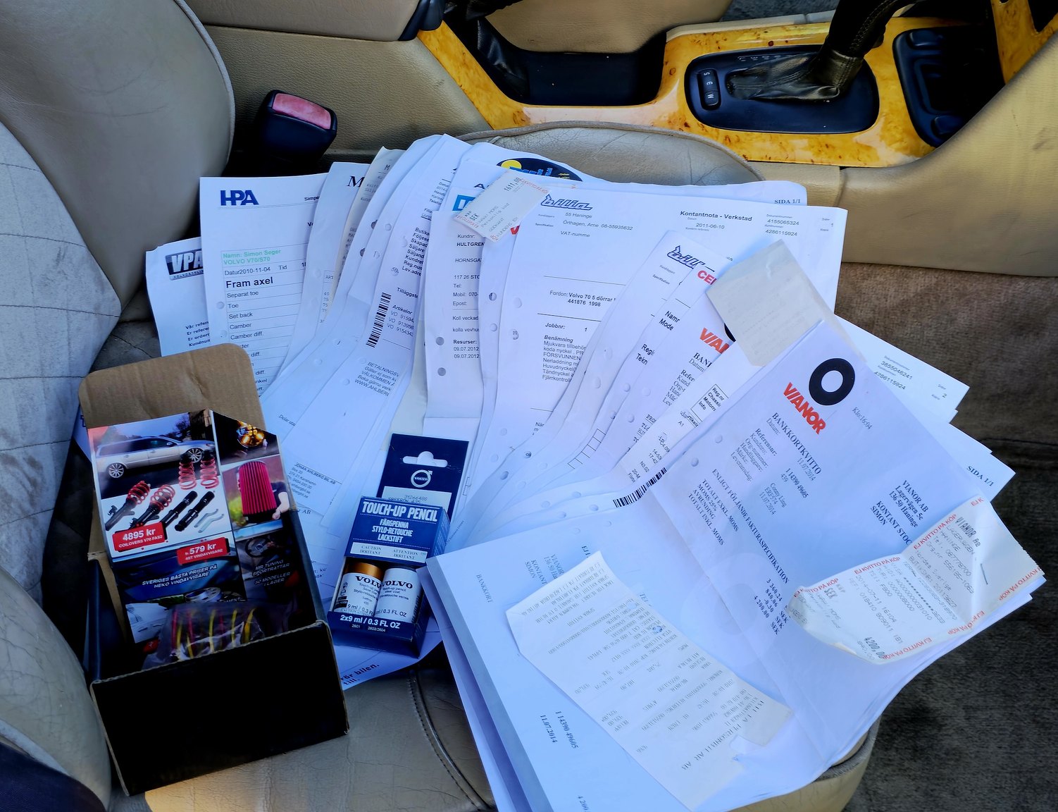 Documentation for 1998 Volvo V70 R 2.3 T Automatisk
