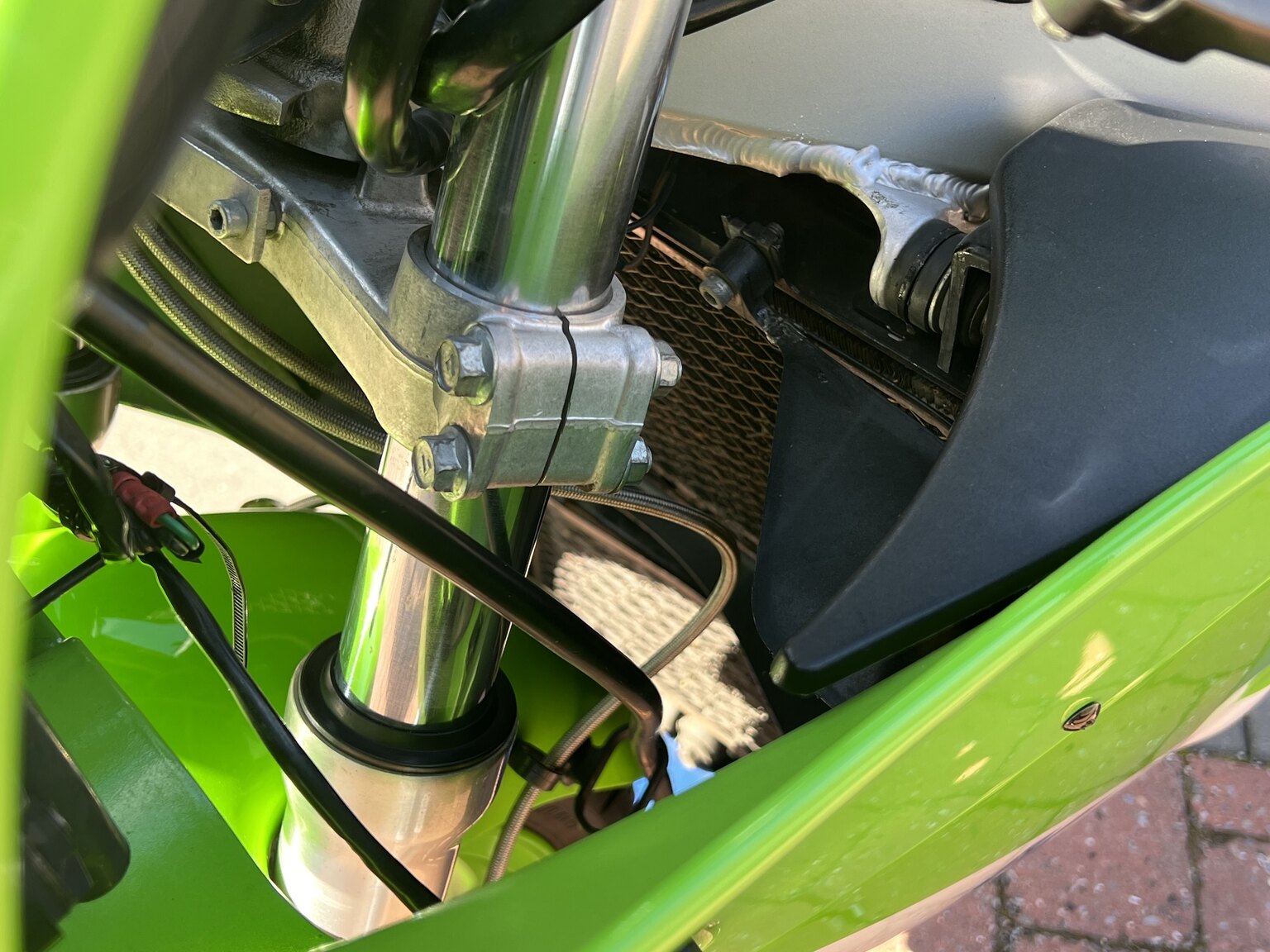 Image of 1989 Kawasaki ZXR 750 H1 mechanics (15)